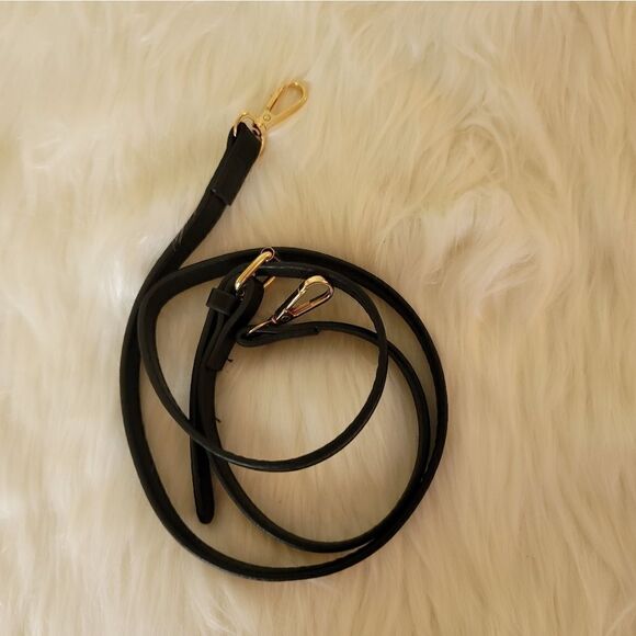 Michael Kors Small Tote - Picture 2 of 9